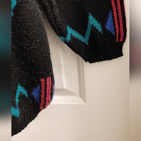 Vintage 19 Avenue Women's Art Deco Sweater Size 36 Made in Canada 100% Arcylic - Picture 4 of 8